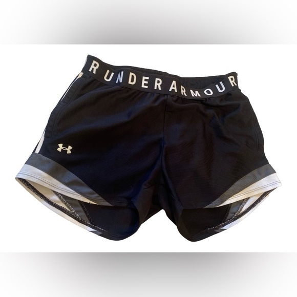 Under Armour shorts - Picture 1 of 1